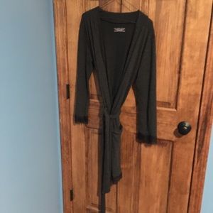Victoria's Secret Grey Women's Bath Robe Polyester Size XS Lace Trim